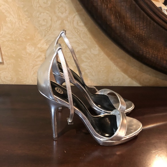 Silver Metallic Stiletto Sandals - Picture 1 of 4
